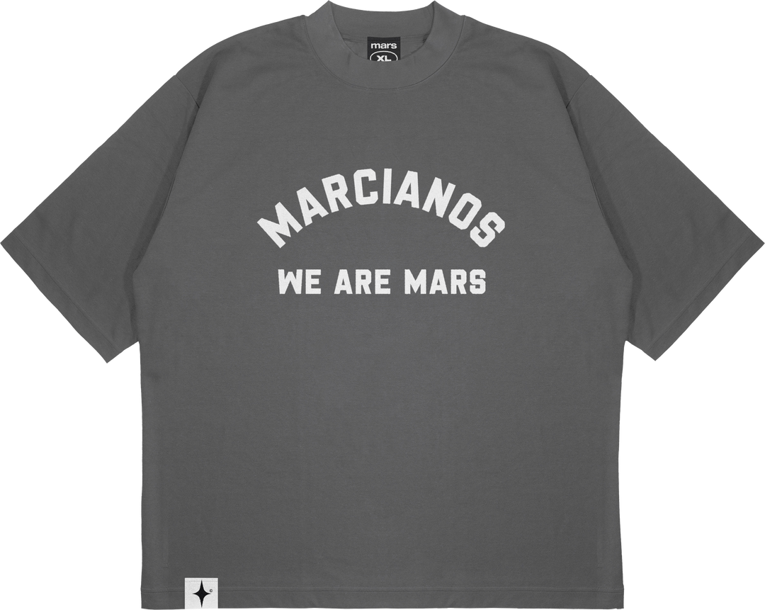 MARCIANOS OVERSIZED TEE